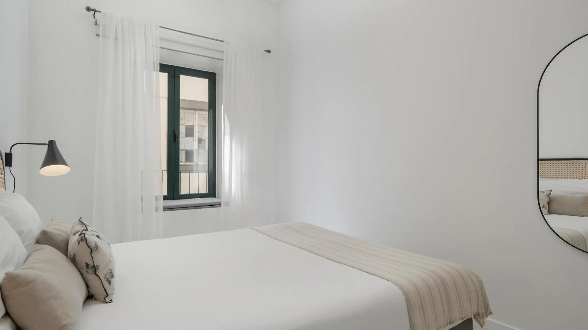 Tanoeiros Residence By An Island Apart Funchal  Funchal (Madeira)