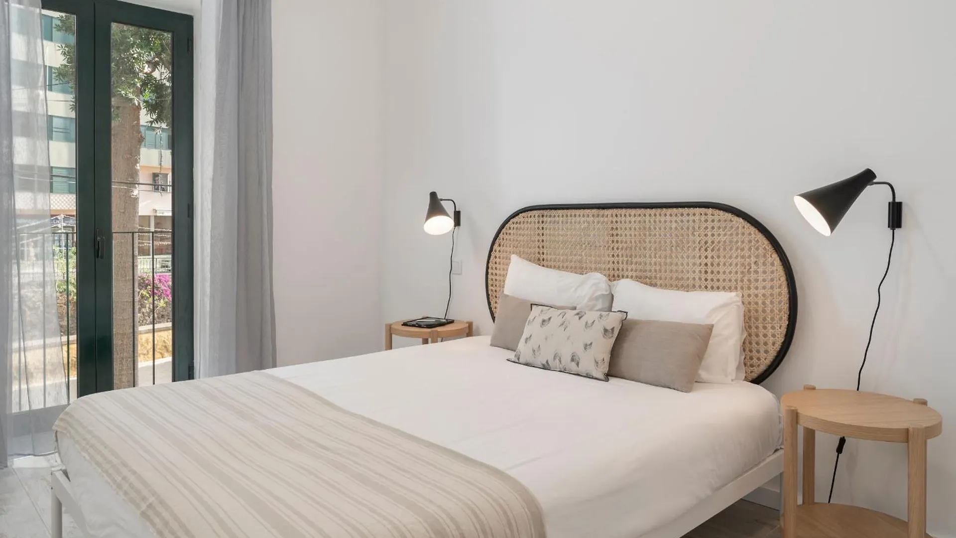 Apartment Tanoeiros Residence By An Island Apart Funchal