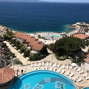 Sunny Bay , Saranda Albania